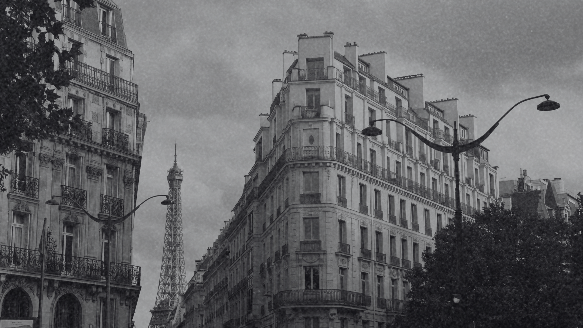 Bâtiment haussmannien – Paris, siège institutionnel Façade haussmannienne à Paris, illustrant l’environnement institutionnel des CHES